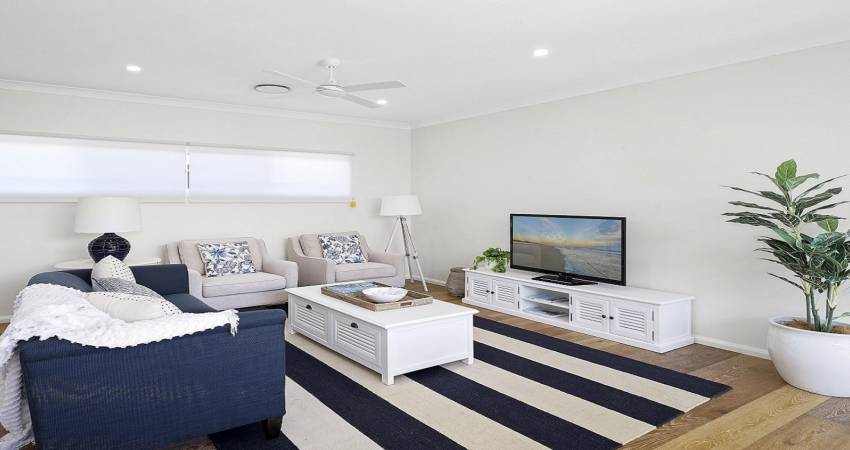 227 Persian Lane Lake Cathie NSW 2445-4