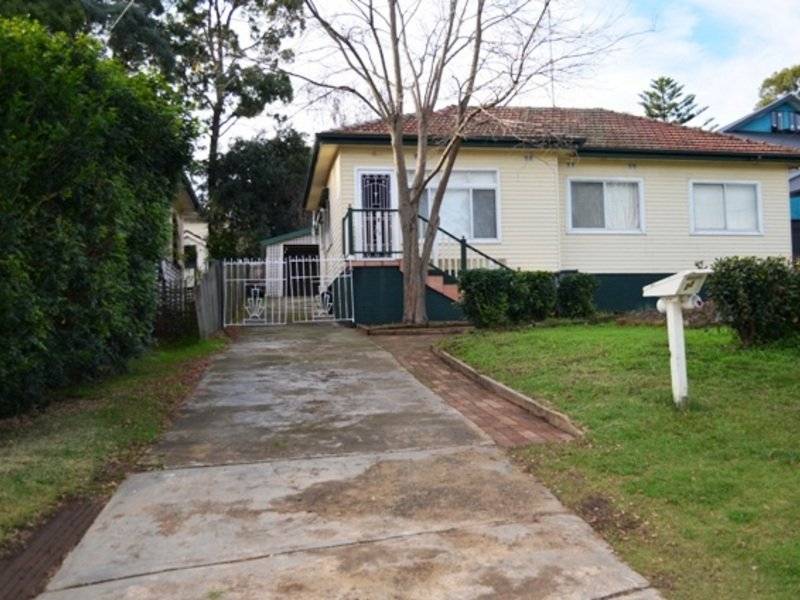 22 Donaldson Street, Bradbury, NSW 2560-2