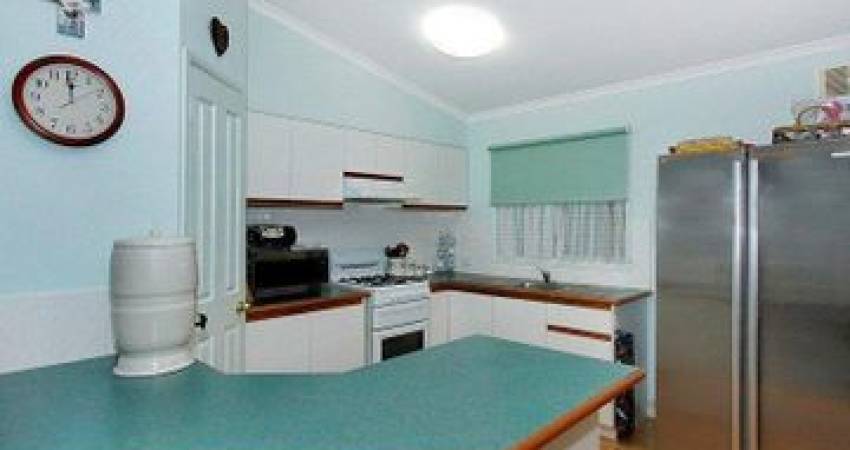 239 South Western Highway, Mount Richon, WA 6112 2