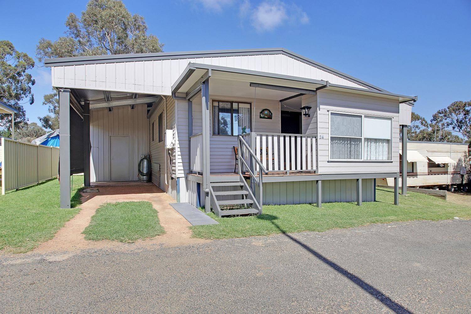24-149 Hume Street GOULBURN NSW 2580 2