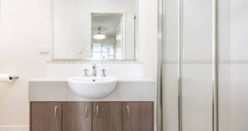 597 Kalamunda Rd, High Wycombe WA -4