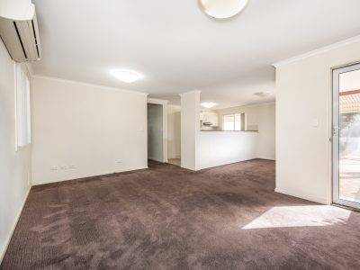 597 Kalamunda Rd, High Wycombe WA -2