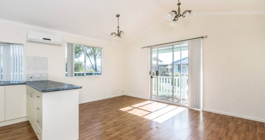 597 Kalamunda Rd, High Wycombe WA -1