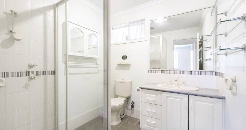597 Kalamunda Rd, High Wycombe WA -4