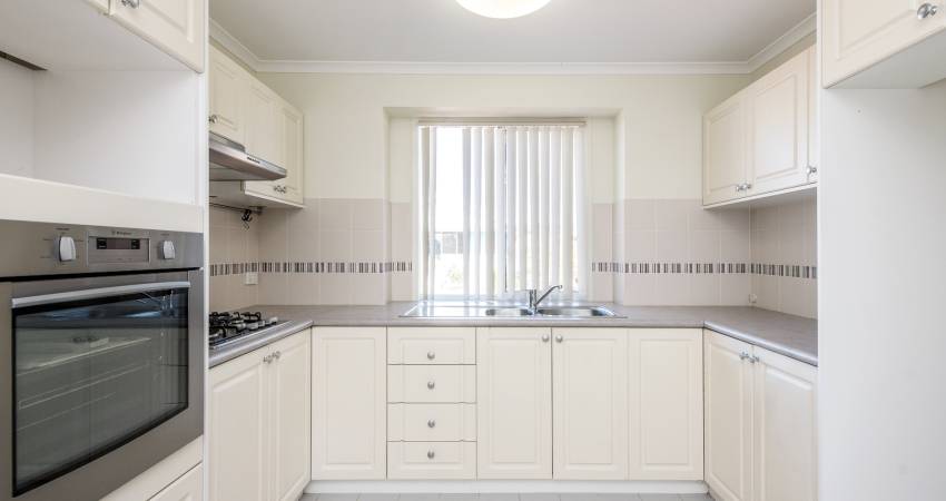 597 Kalamunda Rd, High Wycombe WA -1