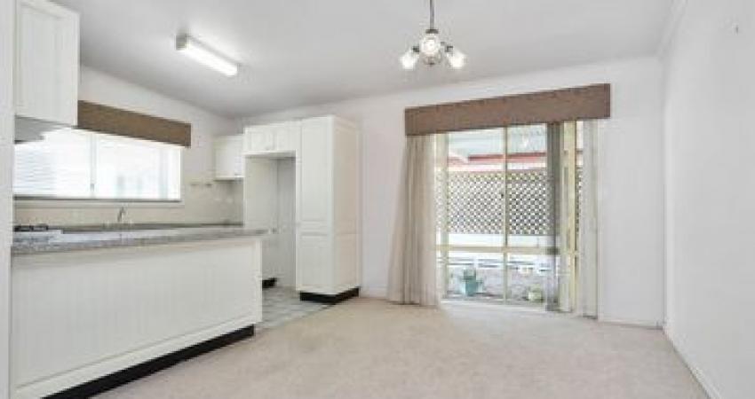 25 First Avenue, Green Point, NSW 2251-1