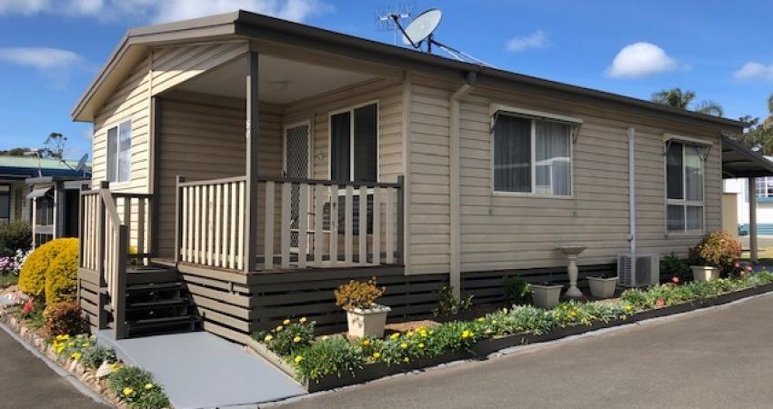 278-280 Princes Highway Bomaderry `NSW, 2541-1