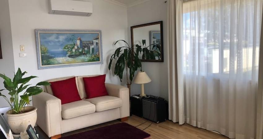 278-280 Princes Highway Bomaderry `NSW, 2541-7
