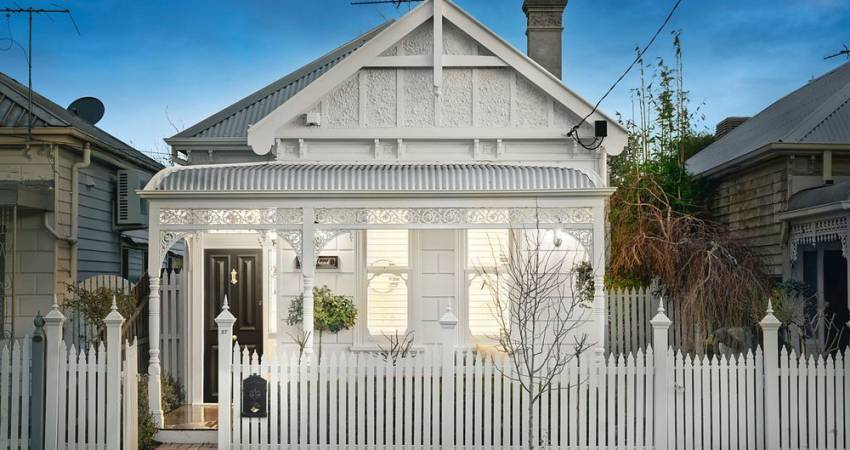 27 Tennyson Street, Seddon, Vic 3011 1