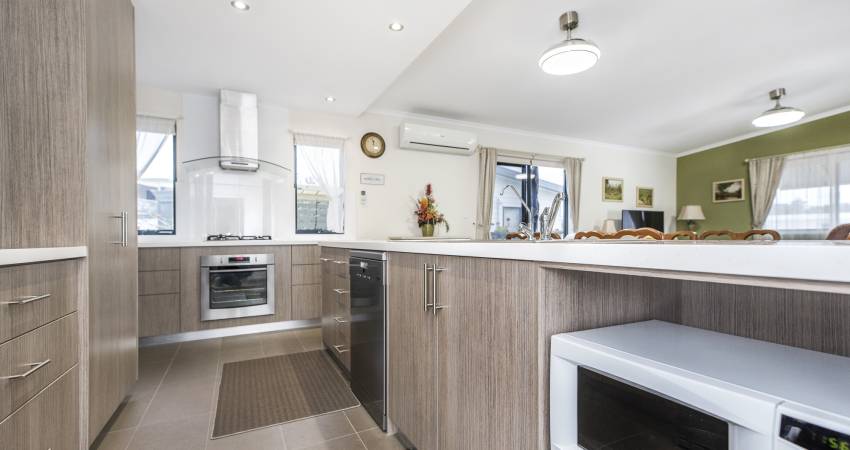 292/831 Mandurah Rd, Baldivis WA 6171-1