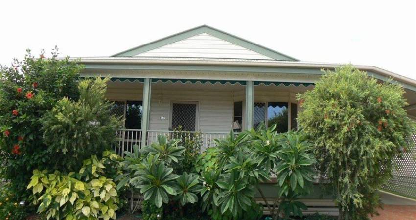 296/7 Bay Dr (Golden Shores), Pialba, Qld 4655-1