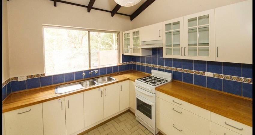 3/3 Marsh Road, Mount Richon, WA 6112 2