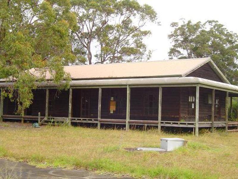 30 Summerland Road, Summerland Point, NSW 2259 1