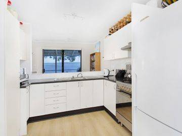 32/146 Windang Road, Windang, NSW 2528 2