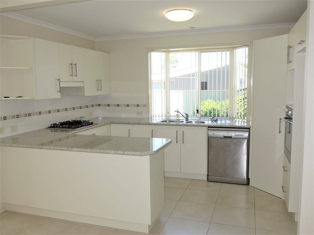 33/1A Lincoln Road, Port Macquarie NSW 2444 2