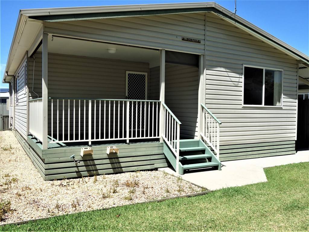 33/1A Lincoln Road, Port Macquarie NSW 2444 5