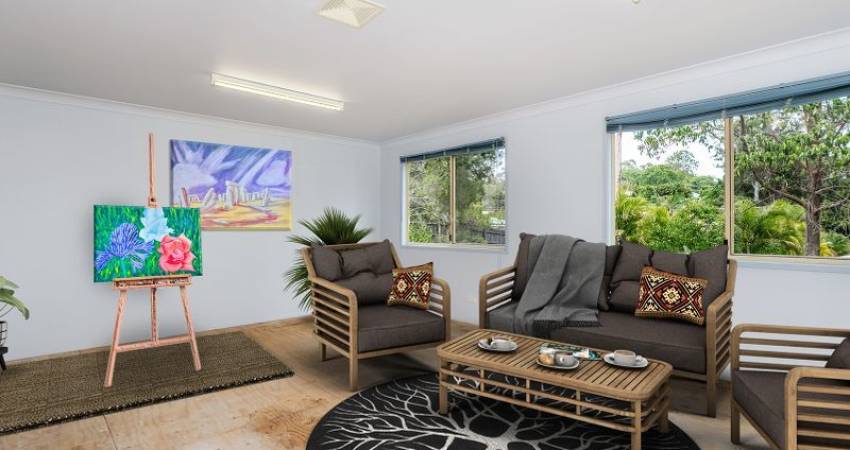 34 Auburn Street, Edens Landing, Qld 4207 2
