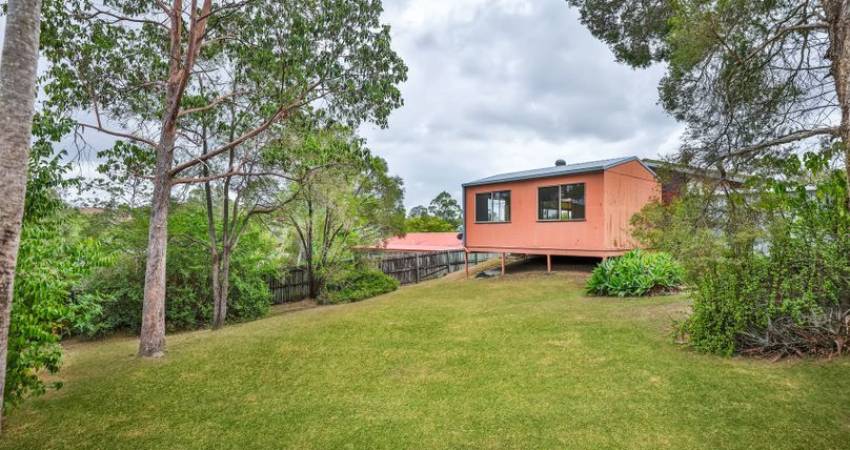 34 Auburn Street, Edens Landing, Qld 4207 1