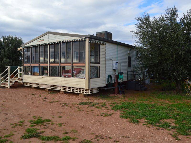 34 First Street, Merbein, Vic 3505 1