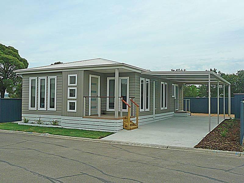 35 Airfield Road TRARALGON VIC 3844-1