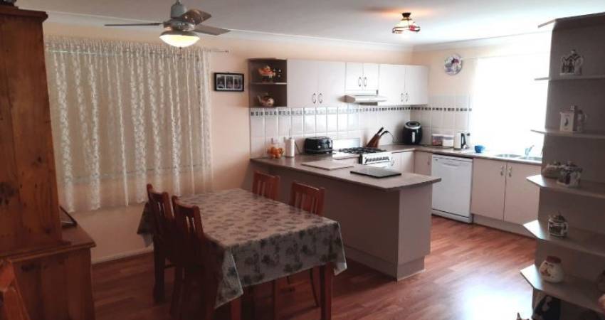 187 The Springs Road, Sussex Inlet NSW-2