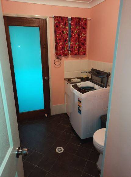 187 The Springs Road, Sussex Inlet NSW-5