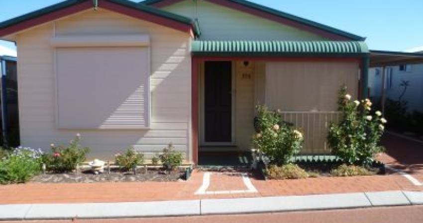 376/1140 Wanneroo Rd, Ashby-3
