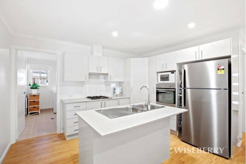 379/25 Mulloway RdChain Valley Bay NSW 2259, Australia 2