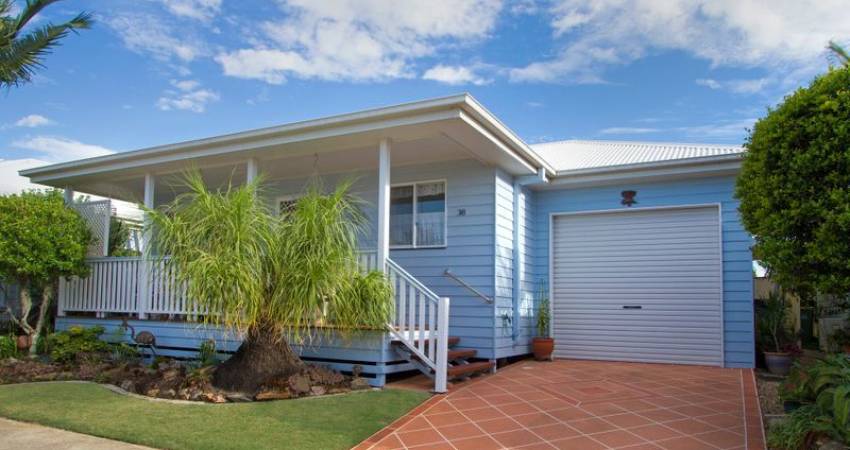 38/11 Treasure Island Drive, Biggera Waters, Qld 4216 1