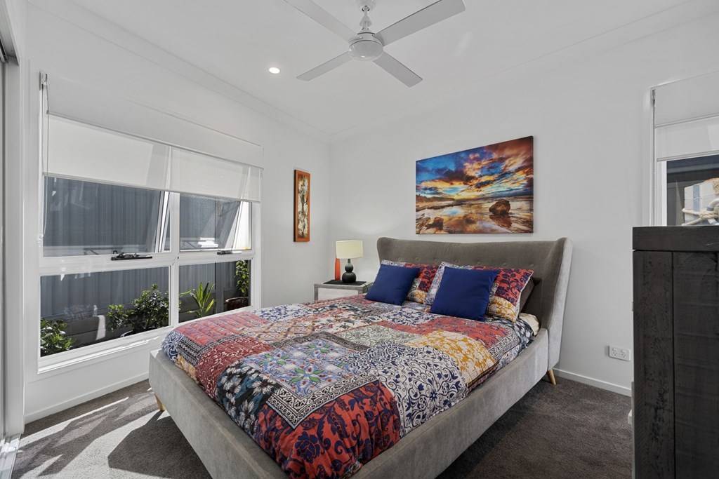 38/2 Spinnaker Drive, Sandstone Point, QLD 4511 10