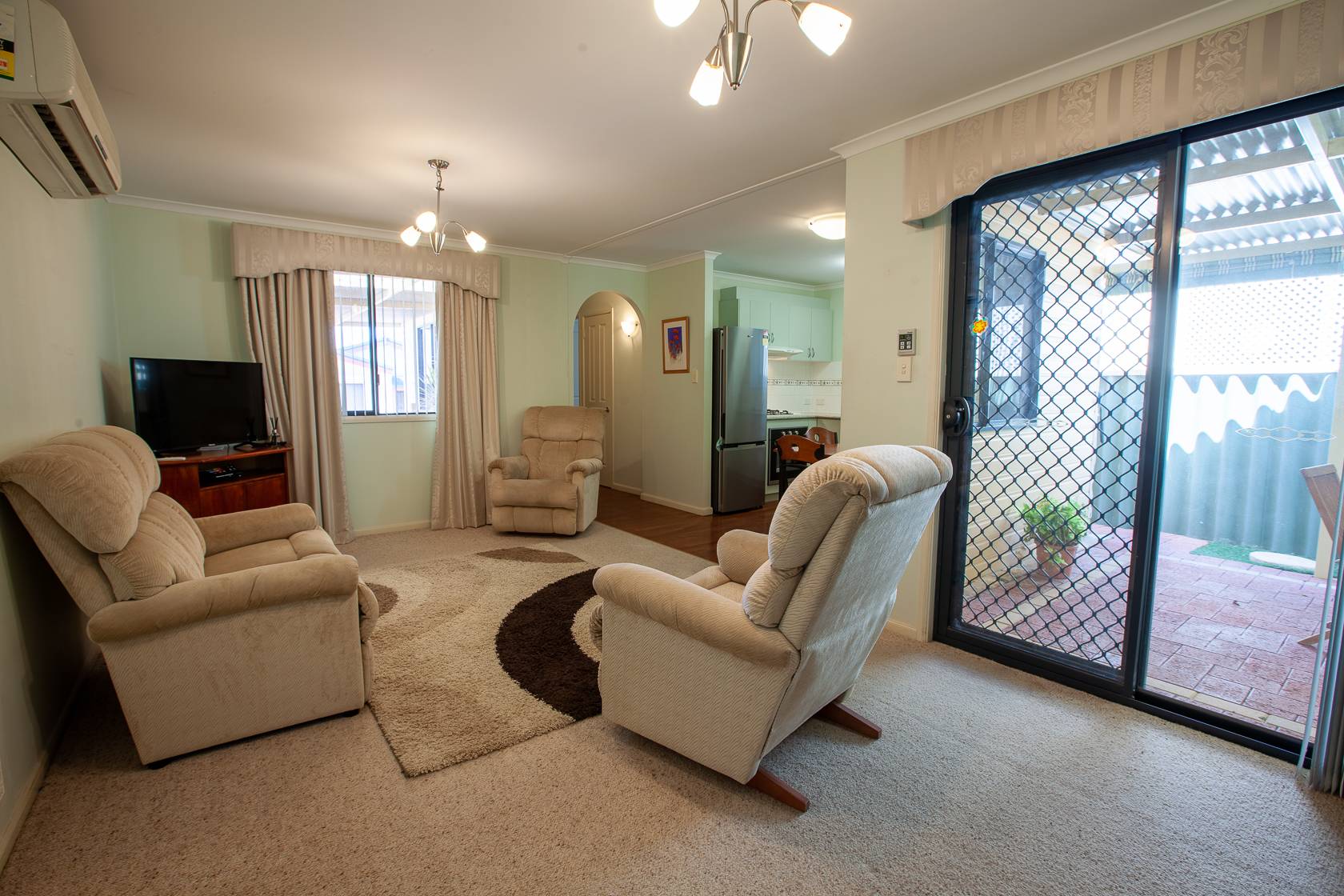 1140 Wanneroo Rd, Ashby-2