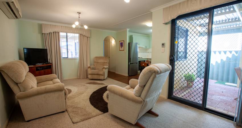 1140 Wanneroo Rd, Ashby-2
