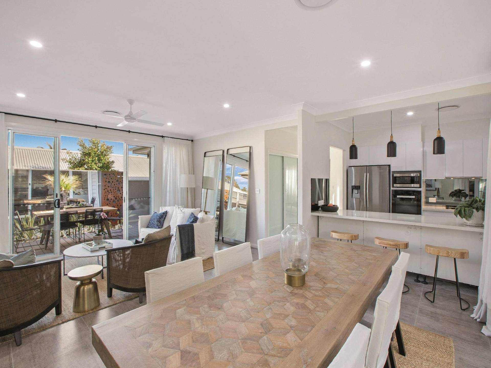 3 Arafura Street Lake Cathie NSW 2445-2