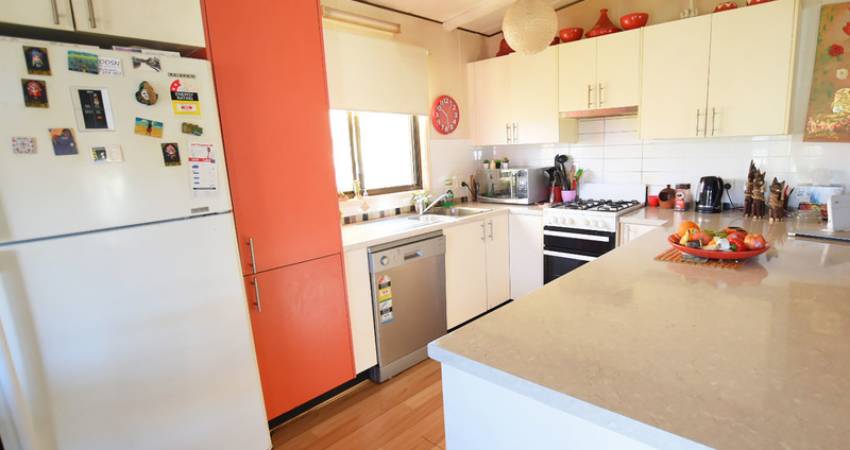 4/4 Gimberts Road Morisset, NSW 2264-6