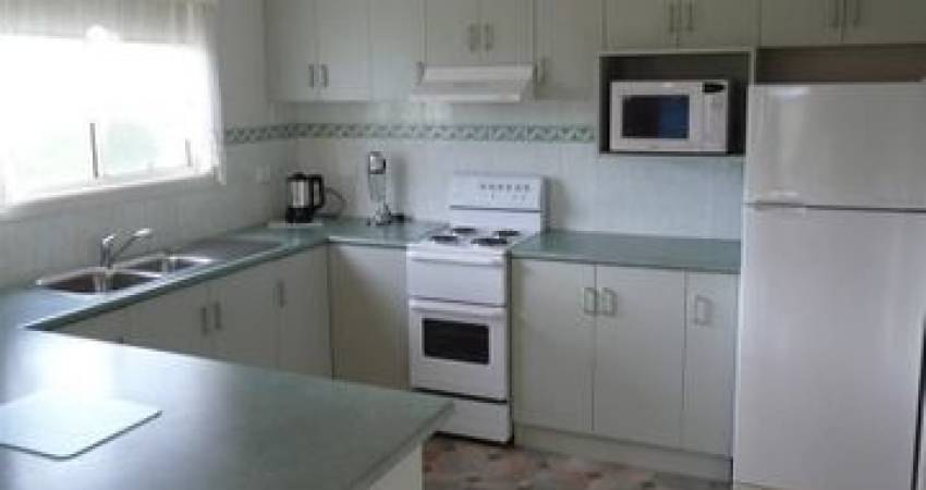 4/505 Great Alpine Road, Sarsfield, VIC 3875 2
