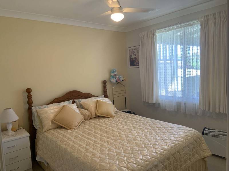 40	39 Gordon Young Drive South West Rocks NSW 2431 1