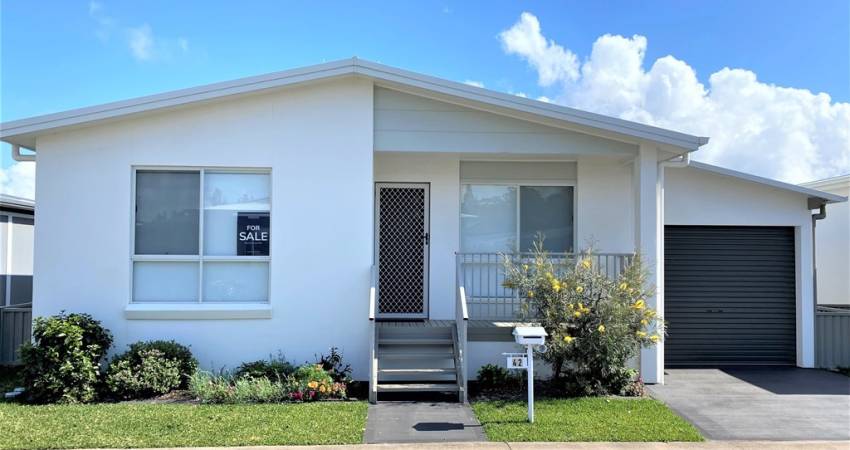 42/1A Lincoln Road, Port Macquarie NSW 2444 1