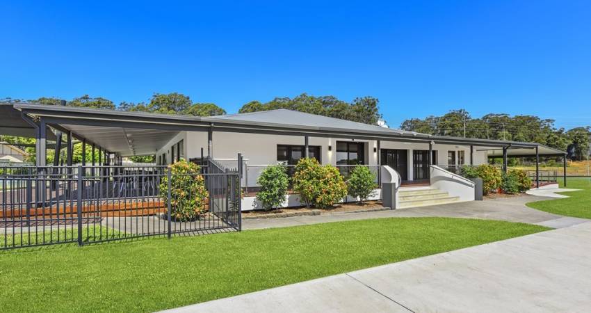 42/1A Lincoln Road, Port Macquarie NSW 2444 8