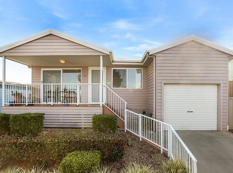 42/2 Saliena Avenue Lake Munmorah, NSW 2259-7