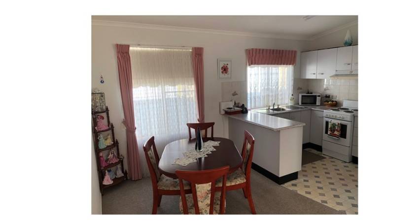 42 The Sanctuary Redhead NSW 2290-4