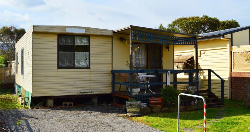 42 Woodrow Place Figtree NSW 2525-2