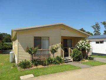 46/369 Pine Creek Way, Bonville, NSW 2450 2