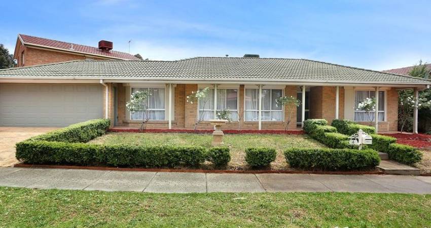 4 Jaguar Court, Epping, Vic 3076 1