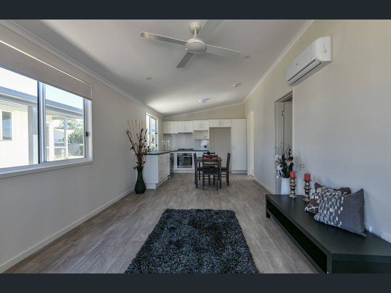 5/94 Twyford Street, Avoca QLD 4655 2