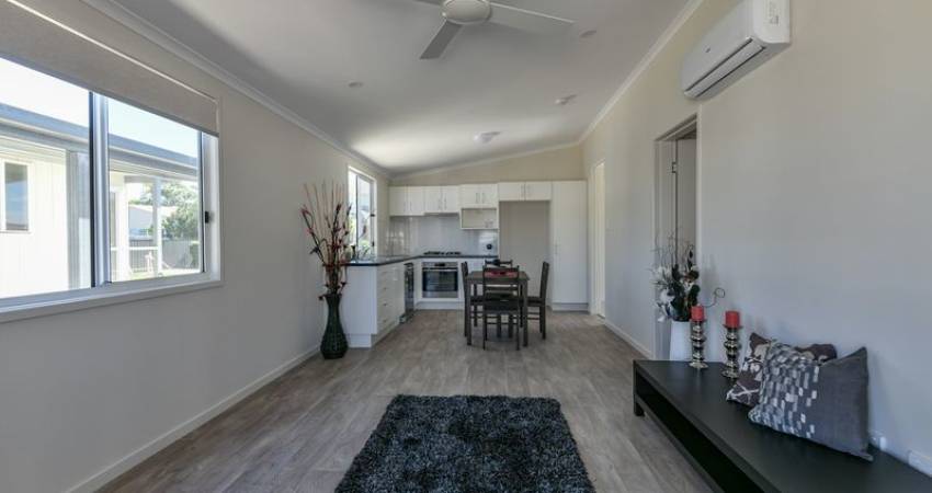 5/94 Twyford Street, Avoca QLD 4655 2
