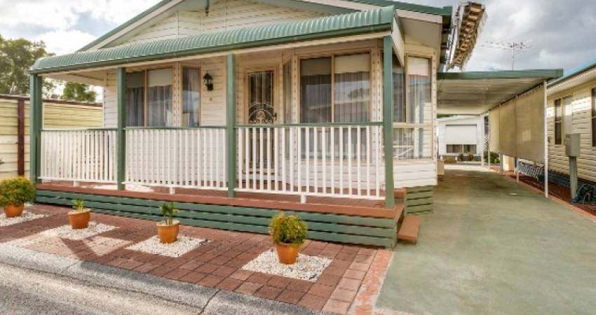 51/81 Kalaroo Road, Redhead, NSW 2290  1