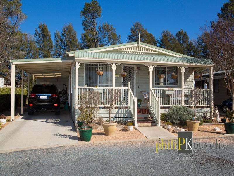 52 Banksia Drive, Symonston, ACT 2609-1