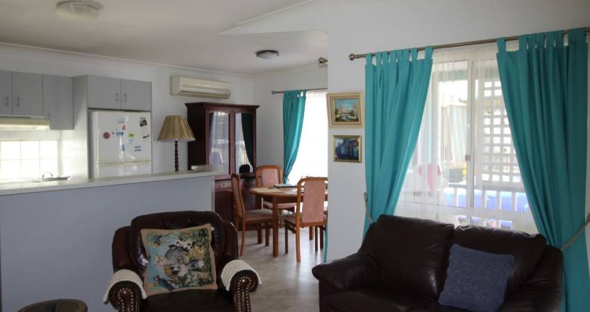 52 Seconds Ave Broadlands Estate Green Point NSW 2251-2