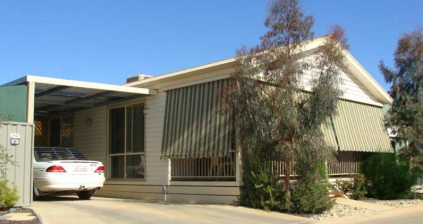 5 Swan Boulevard Cobb Haven, Moama, NSW 2731-1