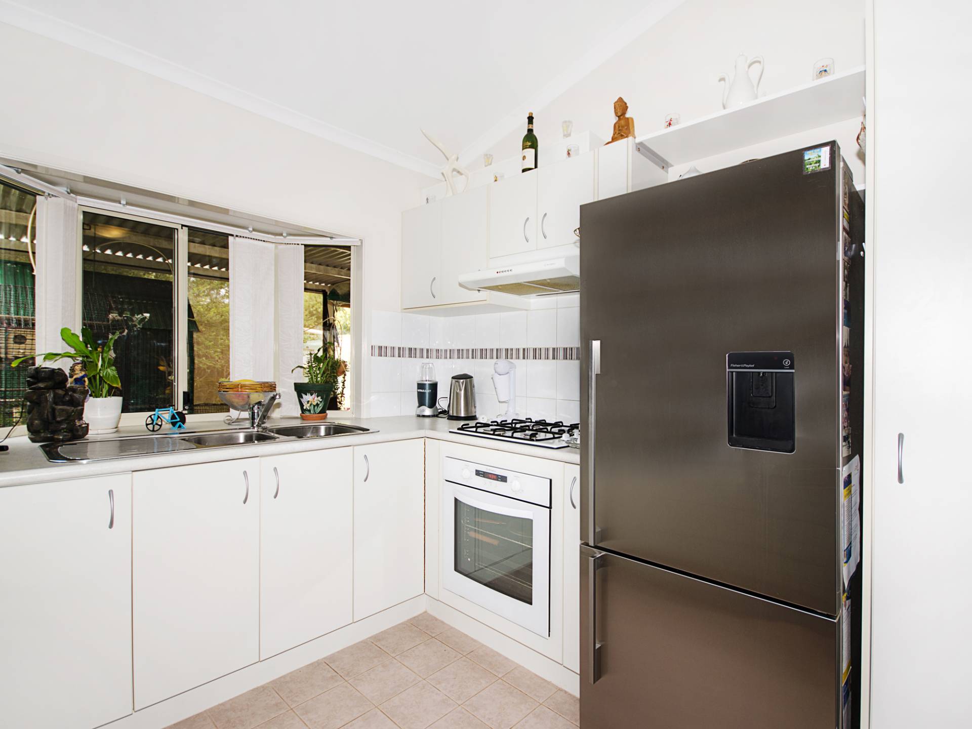 597 Kalamunda Rd, High Wycombe WA -6